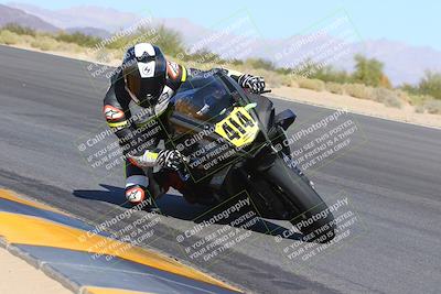 media/Oct-30-2022-CVMA (Sun) [[fb421c3cec]]/Race 11 Amateur Supersport Open/